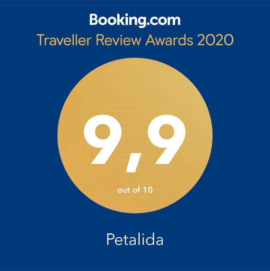 Petalida Apartment เกราโมตี ภายนอก รูปภาพ
