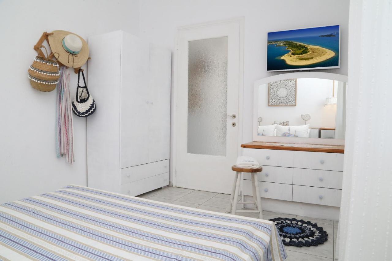 Petalida Apartment เกราโมตี ภายนอก รูปภาพ