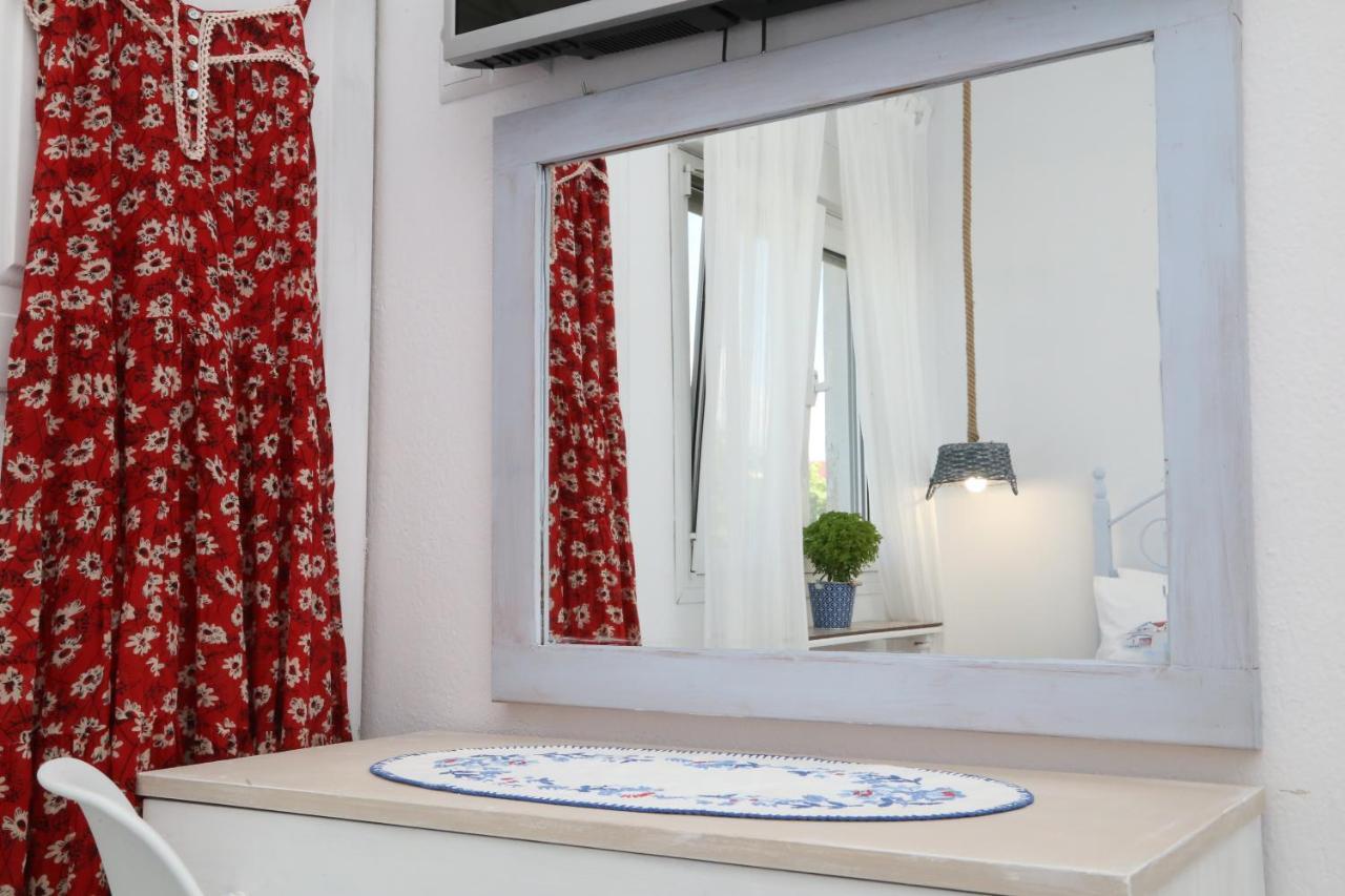 Petalida Apartment เกราโมตี ภายนอก รูปภาพ